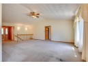 1205 Green Valley Rd, Mount Horeb, WI 53572