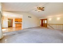 1205 Green Valley Rd, Mount Horeb, WI 53572