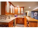 6612 Longhorn Ln, Sun Prairie, WI 53590