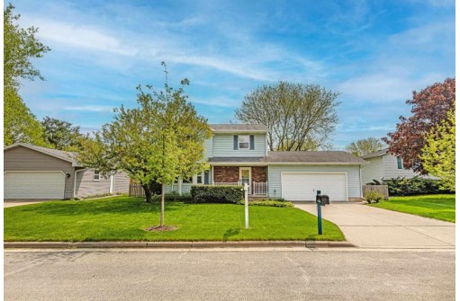 9 Park Crest Court, Madison, WI 53711