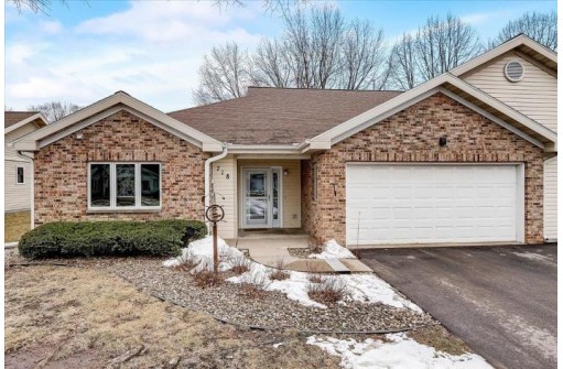 718 Saukdale Way, Madison, WI 53717