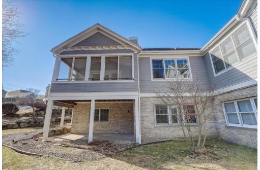 7 Settler Hill Cir, Madison, WI 53717