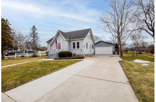 610 S Whitewater Ave, Jefferson, WI 53549