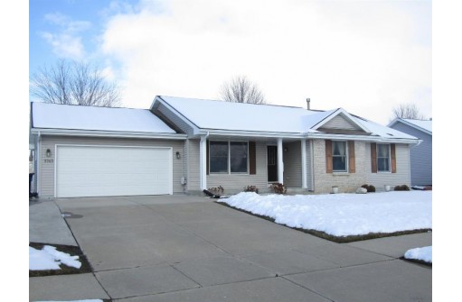 3743 Sandhill Drive, Janesville, WI 53546