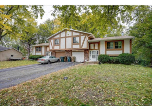 3710 Sunbrook Rd Madison, WI 53704