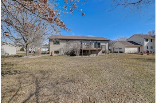 1545 Locust Lane, Prairie Du Sac, WI 53578