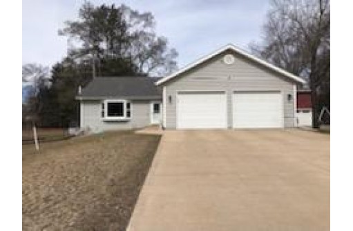 418 W Chestnut St, Pardeeville, WI 53954