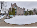 1901 Carns Dr 306, Madison, WI 53719