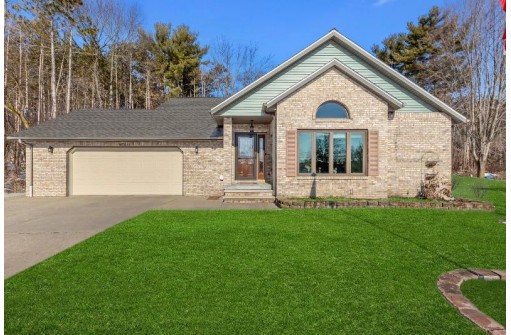 7811 N Kettle Moraine Drive, Whitewater, WI 53190