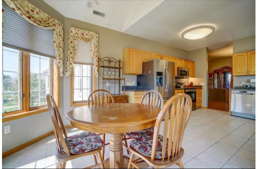 6123 Culpepper Ln, Madison, WI 53718