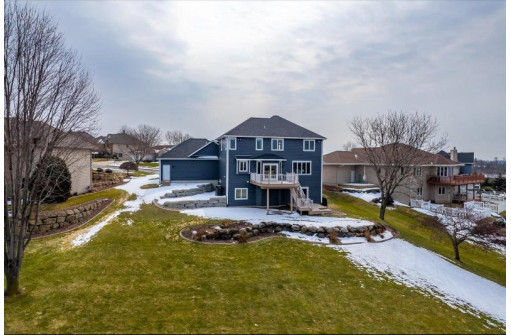 910 Lexington Way, Waunakee, WI 53597