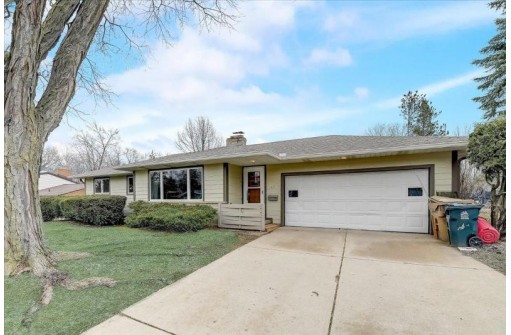 325 Racine Rd, Madison, WI 53705