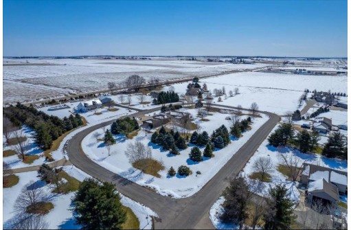 7613 Conifer Court, DeForest, WI 53532