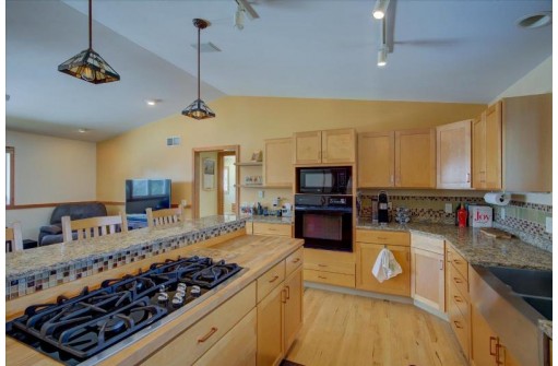 7613 Conifer Court, DeForest, WI 53532