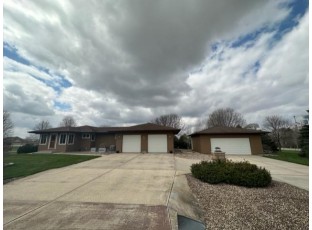 7613 Conifer Court DeForest, WI 53532