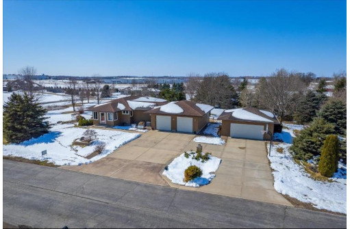 7613 Conifer Court, DeForest, WI 53532