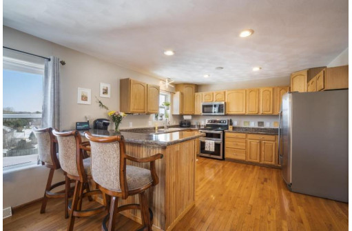 W6259 Apple Lane, Fort Atkinson, WI 53538