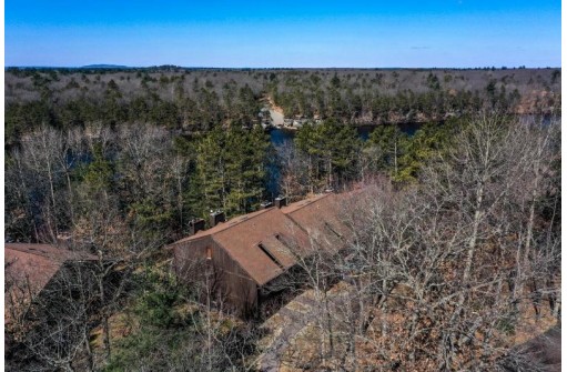 4 Elm Tr, Wisconsin Dells, WI 53965