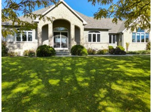 3064 Nelson Rd Sun Prairie, WI 53590