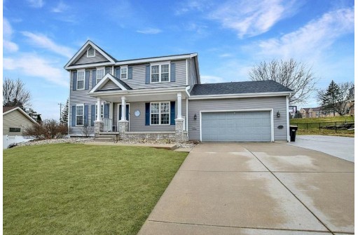 811 Sunnybrook Dr, DeForest, WI 53532