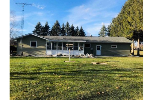 W8777 Eagle Rd, Beaver Dam, WI 53916