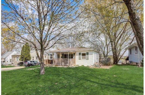 4717 Camden Rd, Madison, WI 53716