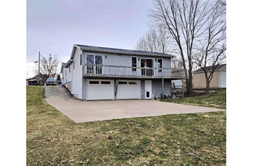 545 Jewett Street, Platteville, WI 53818