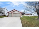 5467 Shale Rd, Fitchburg, WI 53711