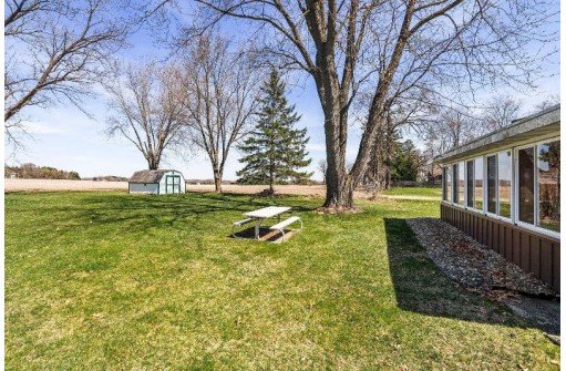 784 Hwy 51, Stoughton, WI 53589