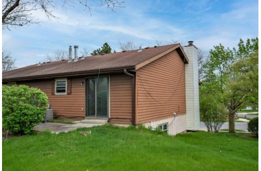 4406 White Aspen Rd, Madison, WI 53704