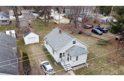 209 Arlington Ave, Mauston, WI 53948