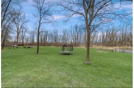 1486 Hammond Road, Edgerton, WI 53534