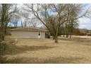 10435 Old Y Rd, Mazomanie, WI 53560