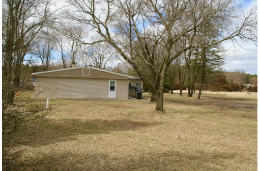 10435 Old Y Rd, Mazomanie, WI 53560