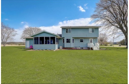 1638 Hall Street, Black Earth, WI 53515