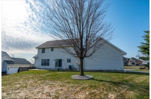 1126 Red Tail Drive, Verona, WI 53593