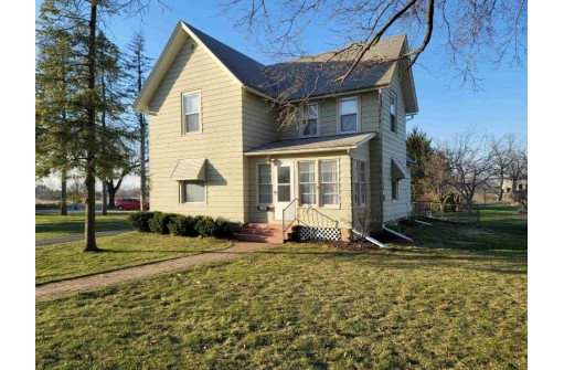 307 Jefferson St, Oregon, WI 53575