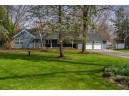 2513 White Oaks Dr, Beloit, WI 53511