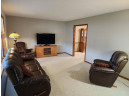 53 Knutson Dr, Madison, WI 53704