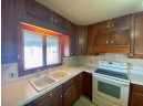 1407 St Lawrence Ave, Janesville, WI 53545