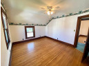 1407 St Lawrence Ave, Janesville, WI 53545