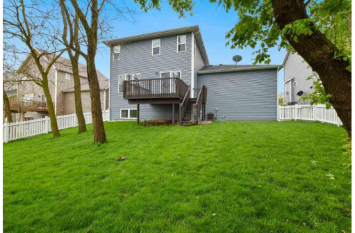 6036 Big Dipper Drive, Madison, WI 53718