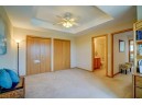 573 Kelvington Dr 1, Sun Prairie, WI 53590