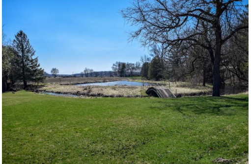 .62 ACRES Sherwood Forest Lane, Cross Plains, WI 53528