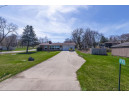 3303 Quam Dr, Stoughton, WI 53589