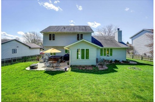 5904 Smith Ridge Road, McFarland, WI 53558