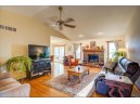 1357 Broadway Dr, Sun Prairie, WI 53590