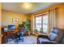 1357 Broadway Dr, Sun Prairie, WI 53590