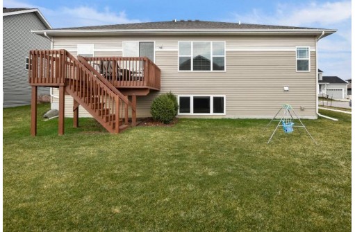 305 Milky Way, Madison, WI 53718