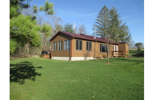 N3031 Lakeview Dr, Montello, WI 53949